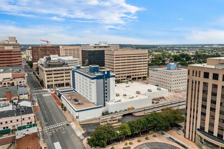 DoubleTree by Hilton Downtown Wilmington - Legal District