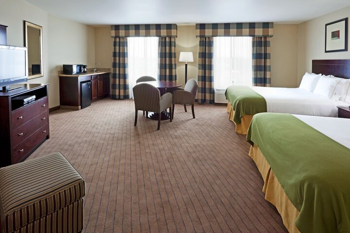 Room 23 of 48
