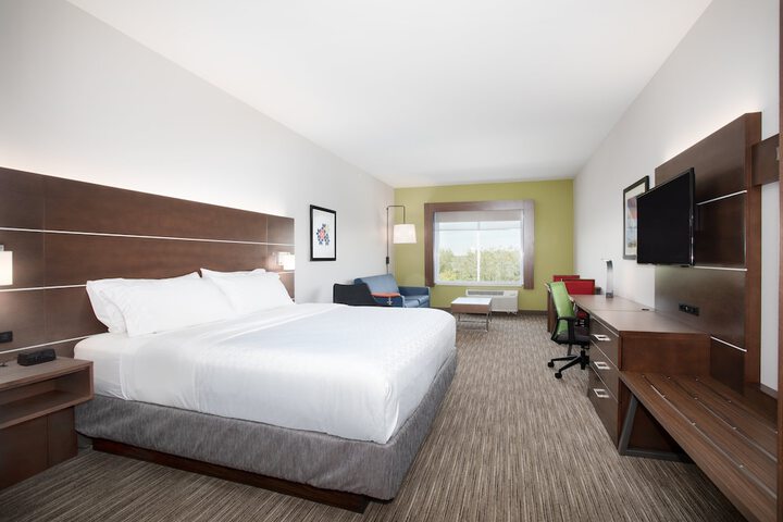 Room 19 of 36