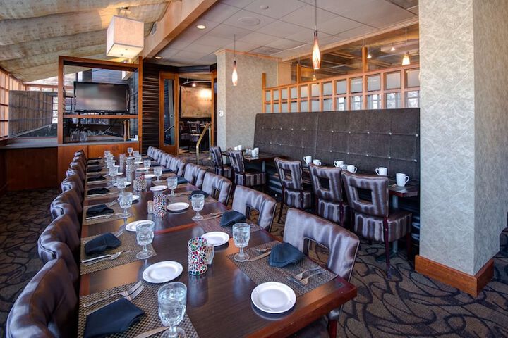 DoubleTree by Hilton Akron Fairlawn