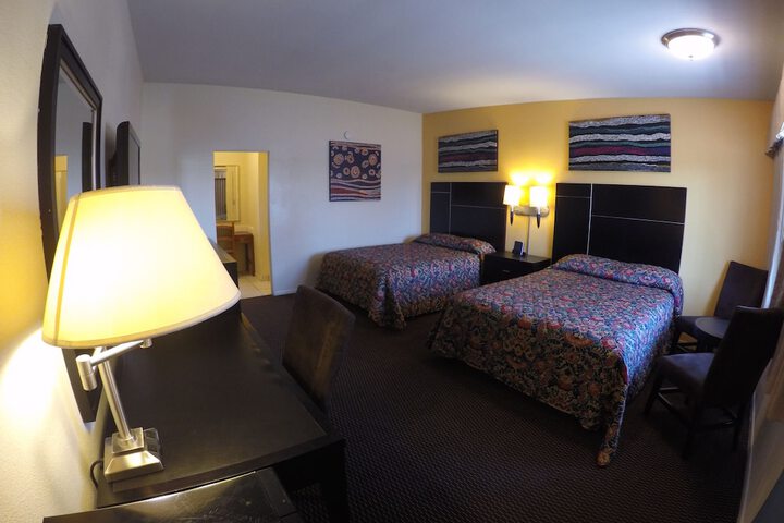 Room 33 of 38