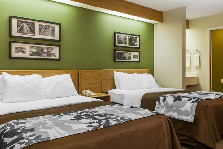 Room 15 of 31