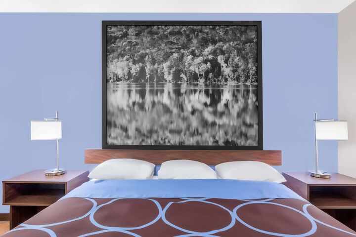 Super 8 by Wyndham Oneonta / Cooperstown