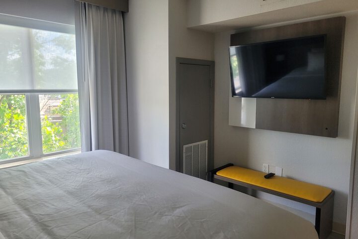 Room 14 of 45