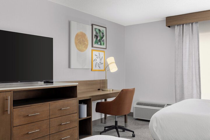 Holiday Inn Coralville Iowa City by IHG