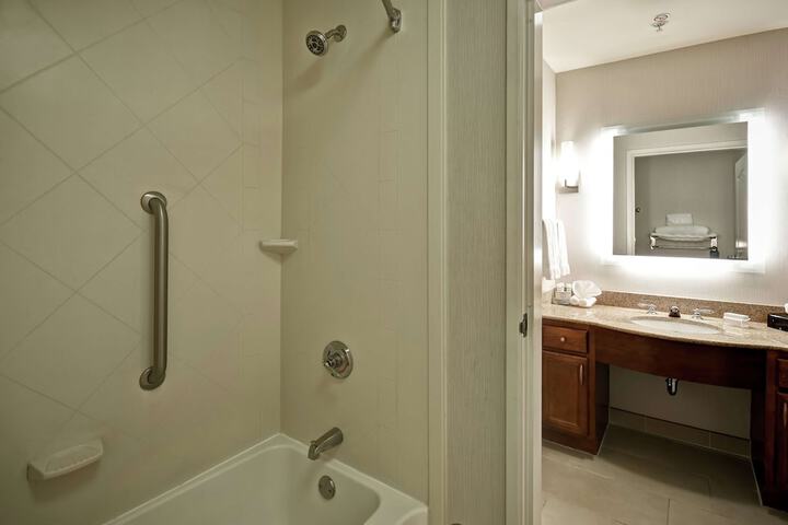 Homewood Suites by Hilton Cincinnati-Milford