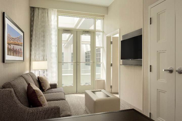 Room 29 of 82