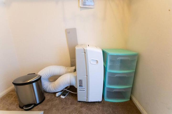 Cali Condo+BBQ+MemoryFoamBeds+12min to Beach
