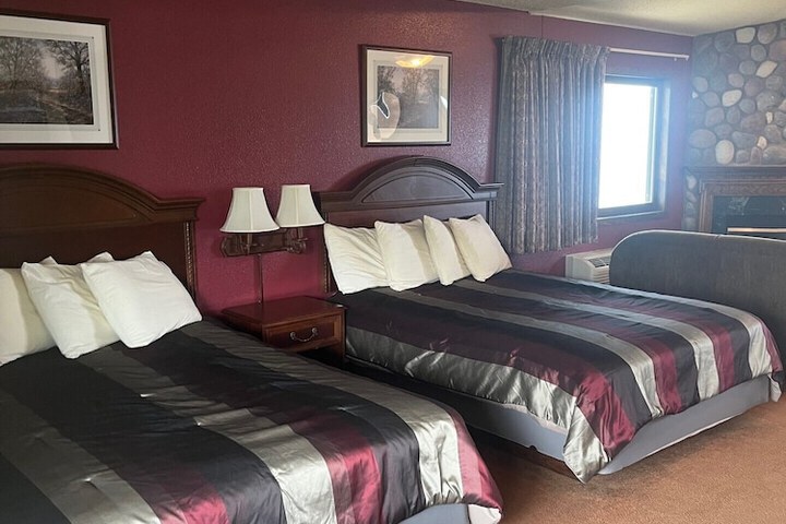 Horseshoe Bay Lodge