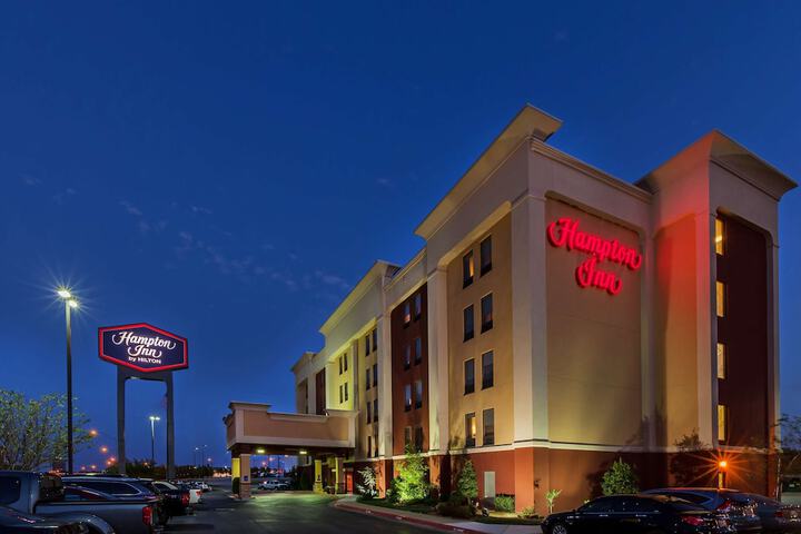 Hotel 3 of 32