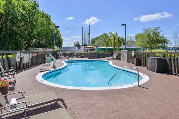 Pool 5 of 41