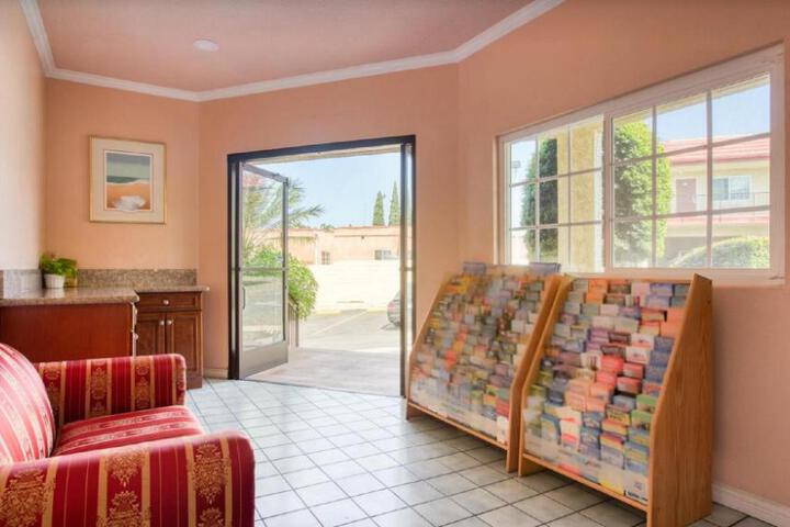 Passport Inn Whittier