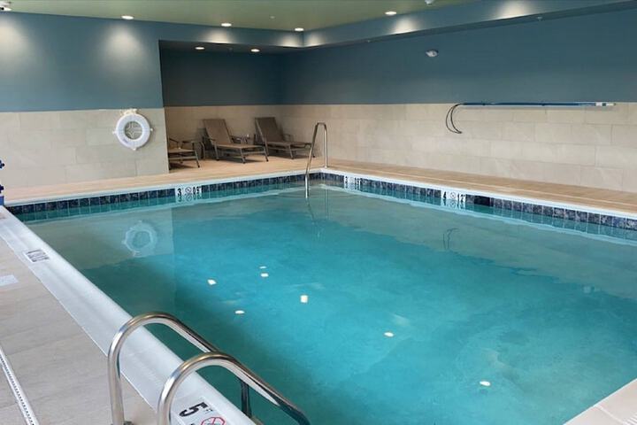 Holiday Inn Express & Suites Carlisle Southwest – I-81 by IHG