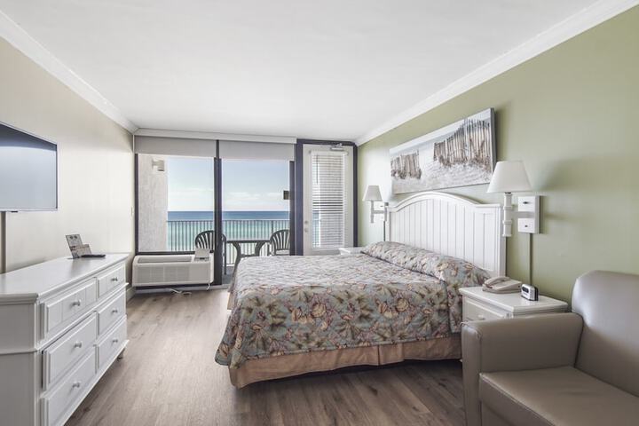 Room 47 of 114