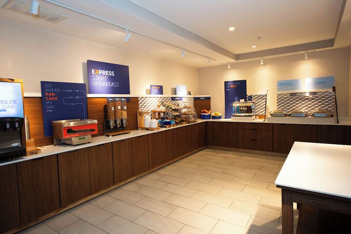 Holiday Inn Express Hotel & Suites Canyon by IHG