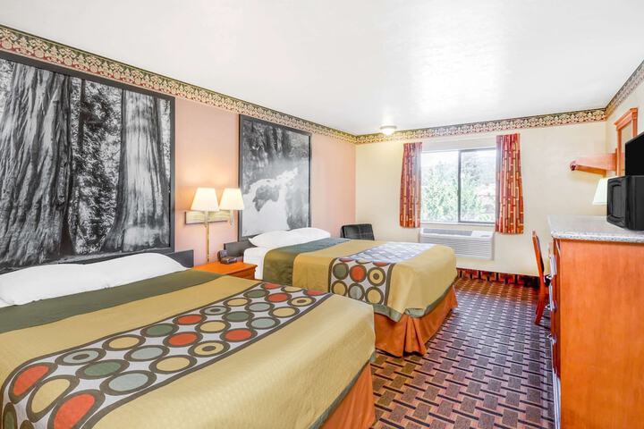 Room 7 of 15