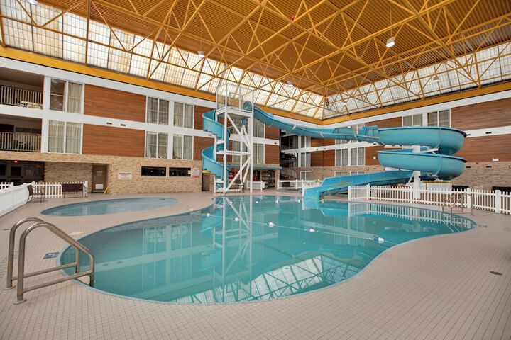 Pool 4 of 53