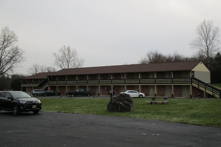 Motel 6 Shartlesville PA