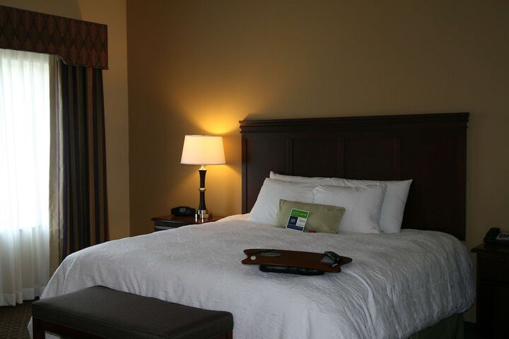 Room 16 of 22