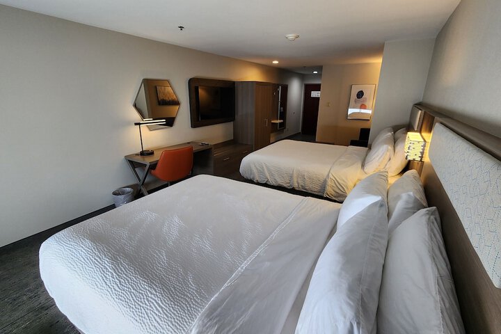 Room 35 of 56