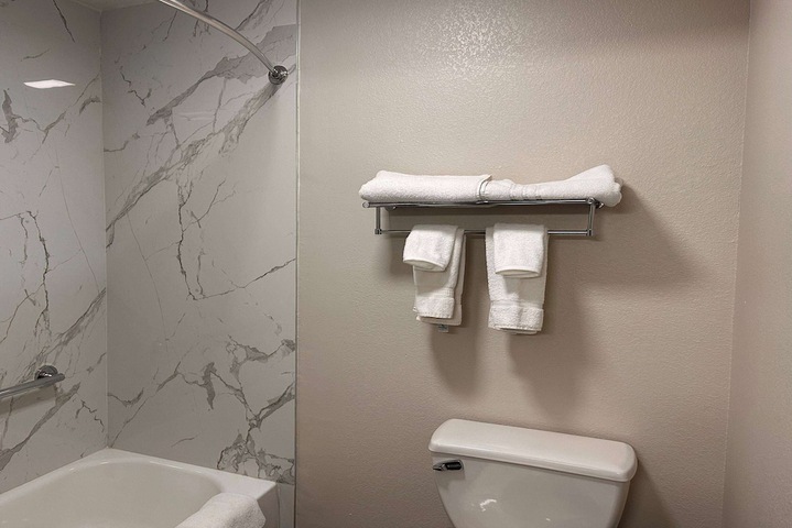 Baymont by Wyndham Noblesville