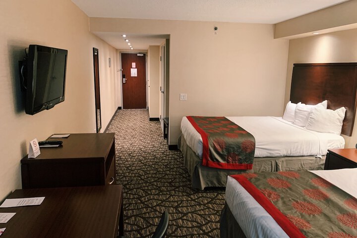 Room 6 of 21