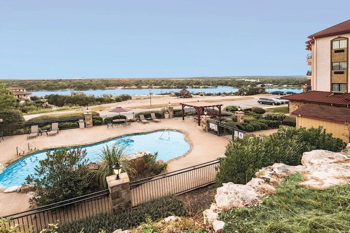 Pool 16 of 100