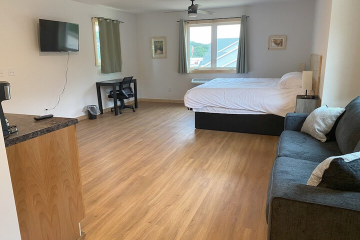 Room 55 of 105