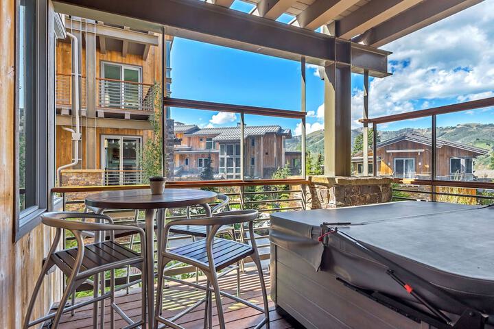 Terrace/Patio 295 of 306