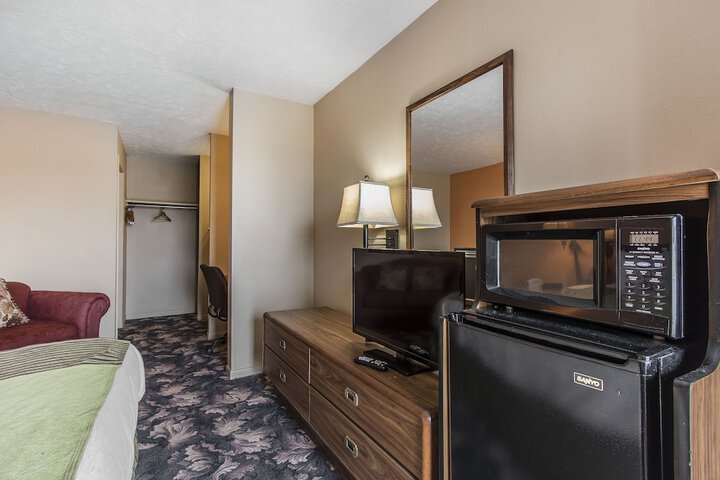 Rodeway Inn Jackson Northwest
