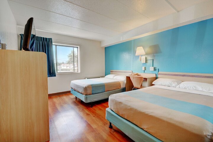 Room 12 of 29