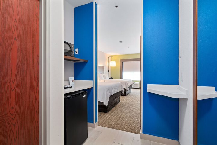Holiday Inn Express Suites Van Buren-Ft Smith Area by IHG
