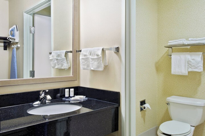 Room 21 of 26
