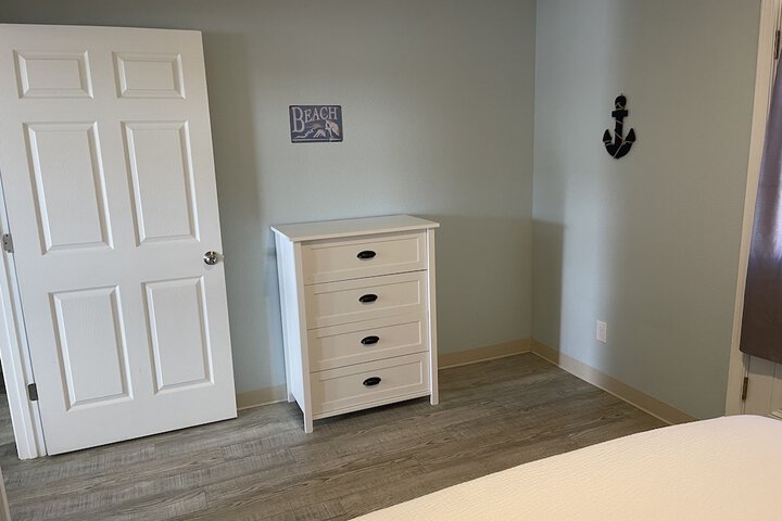 Room 115 of 179