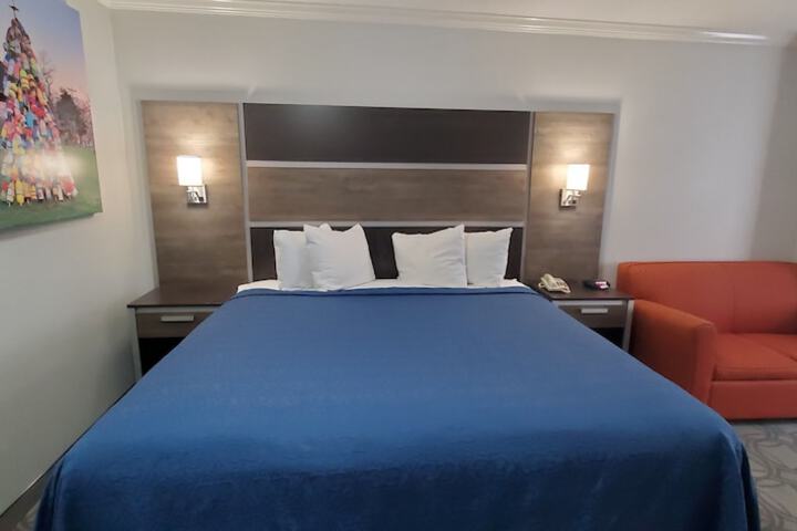 Ambassador Inn & Suites