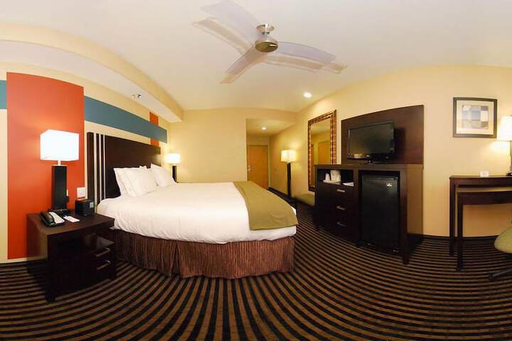 Holiday Inn Express & Suites Laplace by IHG