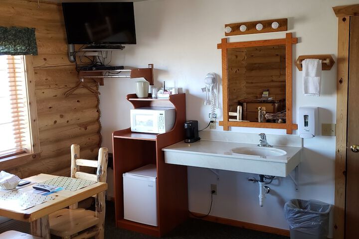 Room 17 of 36