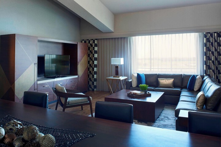 Room 26 of 87