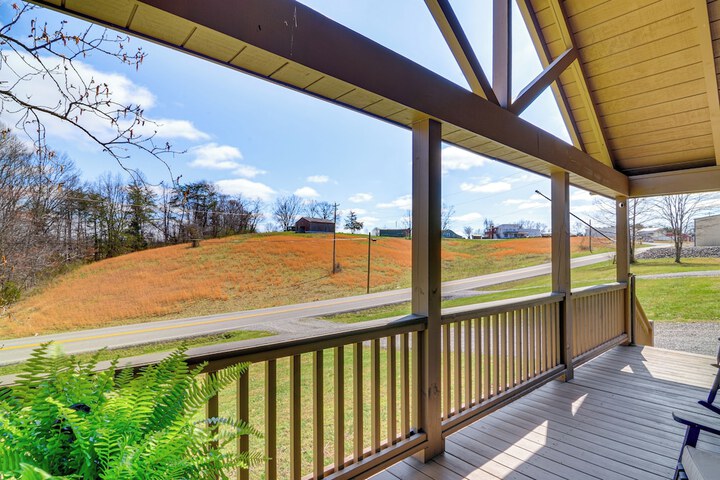 Modern Cabin w / Grill Near Golf & Bass Fishing!