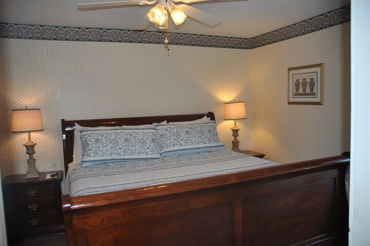 Room 21 of 70
