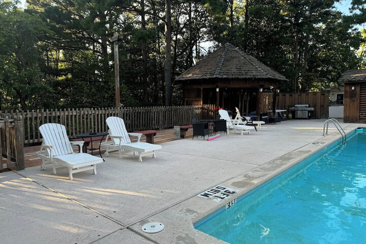 Pool 2 of 17