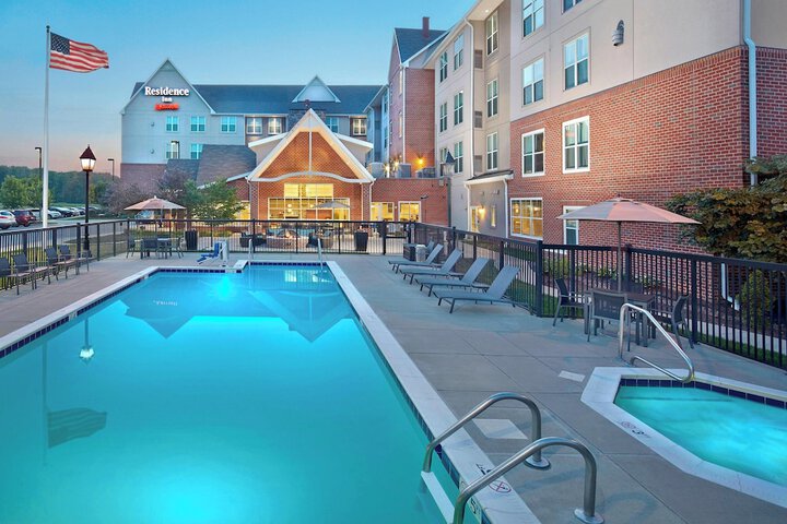 Pool 2 of 23