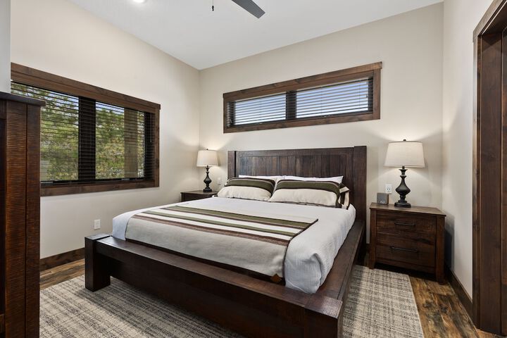 Room 161 of 230