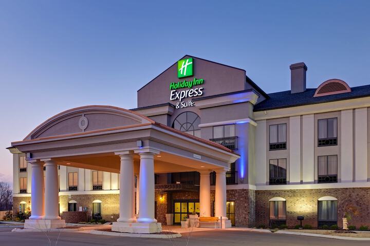 Holiday Inn Express & Suites Covington by IHG