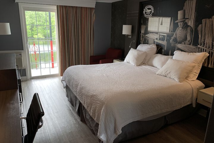 Super 8 by Wyndham Sturbridge