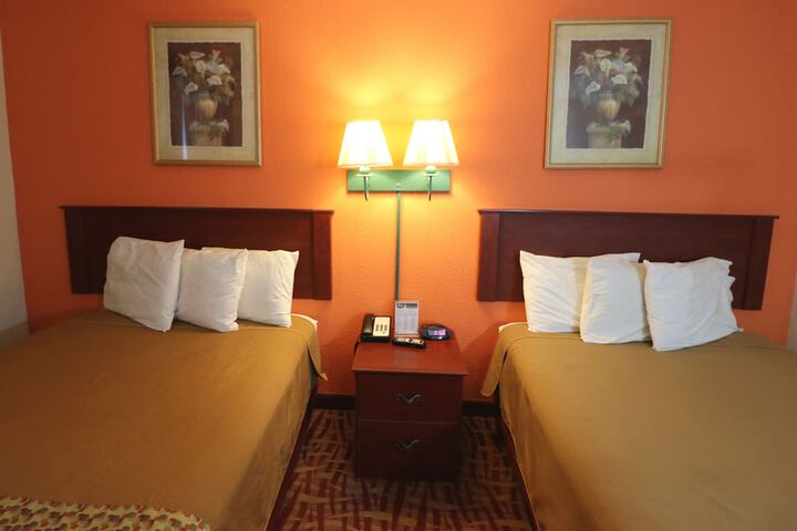 Room 18 of 30