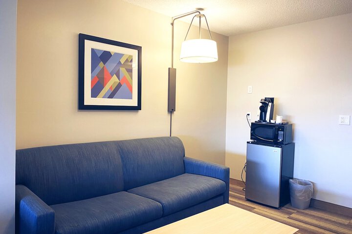 Holiday Inn Express Hotel & Suites Logansport by IHG