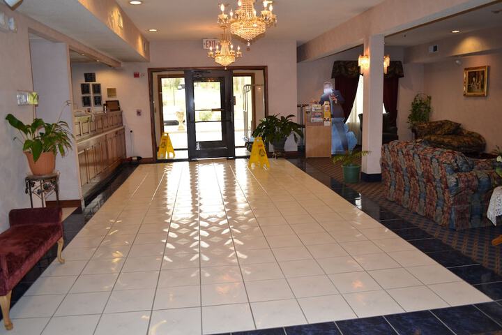 Hotel Interior 14 of 27