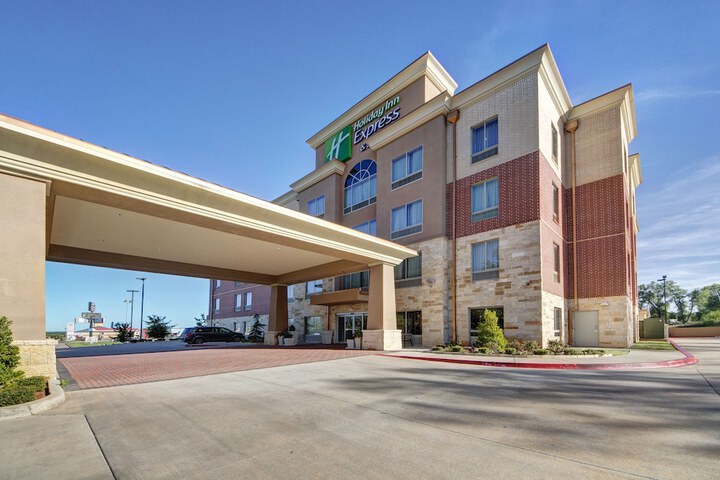 Hotel 4 of 37