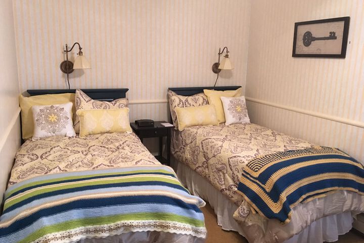 Rose Street Bed & Breakfast